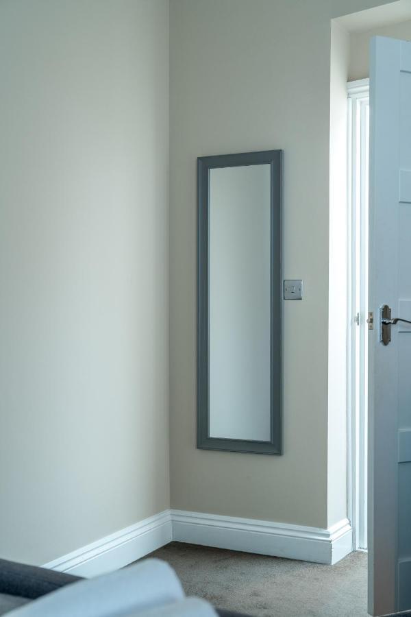 Spacious 2 Bedroom Apartment - Sleeps 6 Brighton Exterior foto